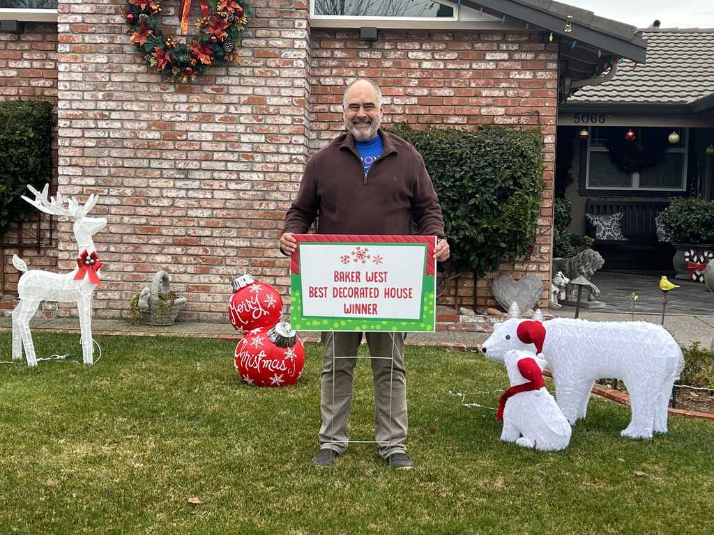15th Annual Baker West Best Decorated House Contest Winner!